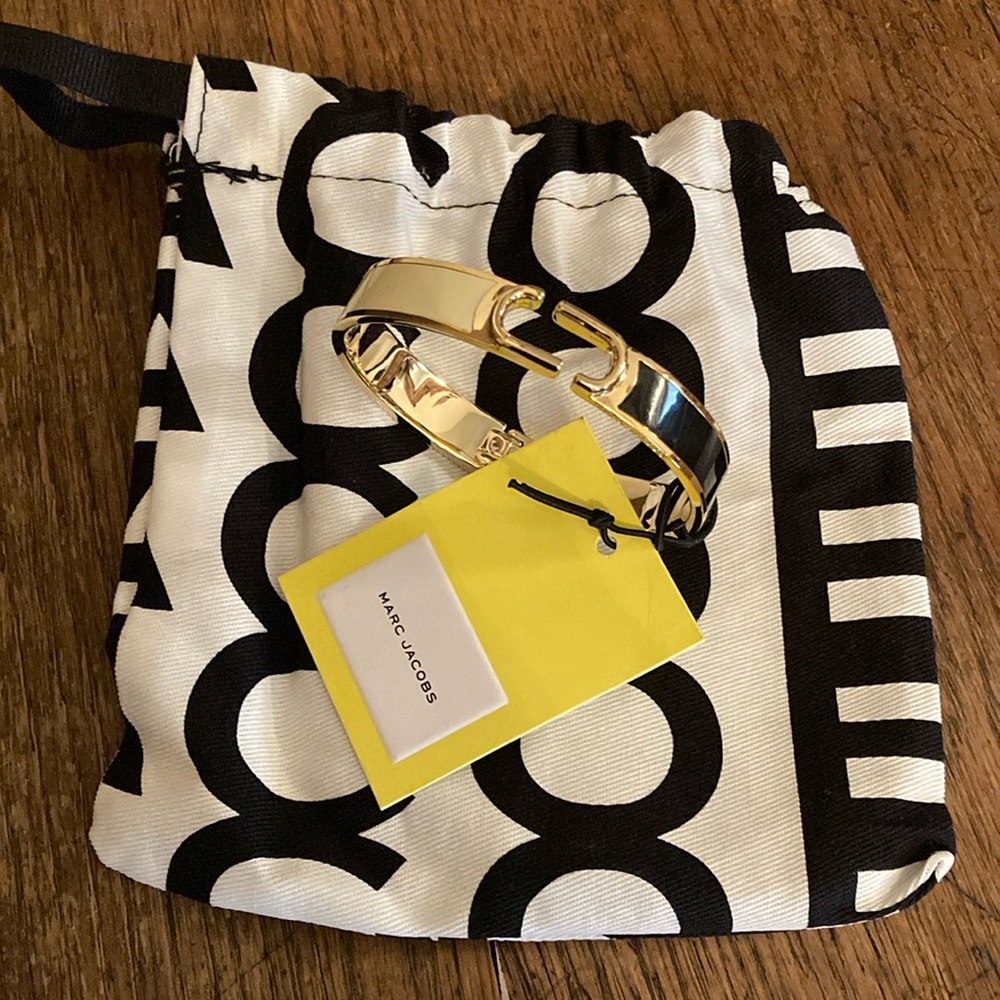 Marc Jacobs Bracelet Black/Gold/Off-White Hinge Bangle Bracelet w/Dust Bag NWT